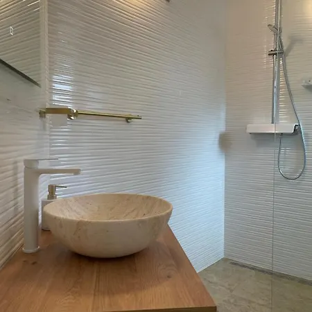 Ava1 With Pool & Ava2 With Whirlpool * Baderna