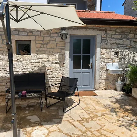 Holiday home Ava1 With Pool & Ava2 With Whirlpool