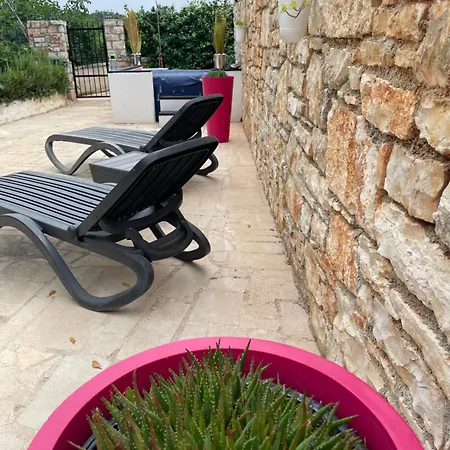 Holiday home Ava1 With Pool & Ava2 With Whirlpool