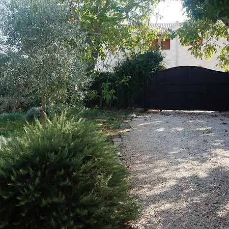Casa de Férias House 1holiday Ava1 With Pool & House 2 Ava2 With Whirlpool Baderna
