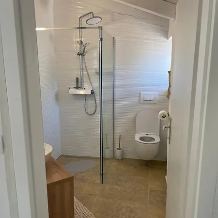 House 1holiday Ava1 With Pool & House 2 Ava2 With Whirlpool Casa de Férias Baderna